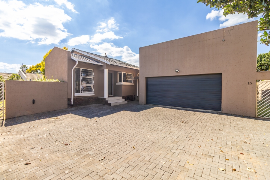 2 Bedroom Property for Sale in Paulshof Gauteng