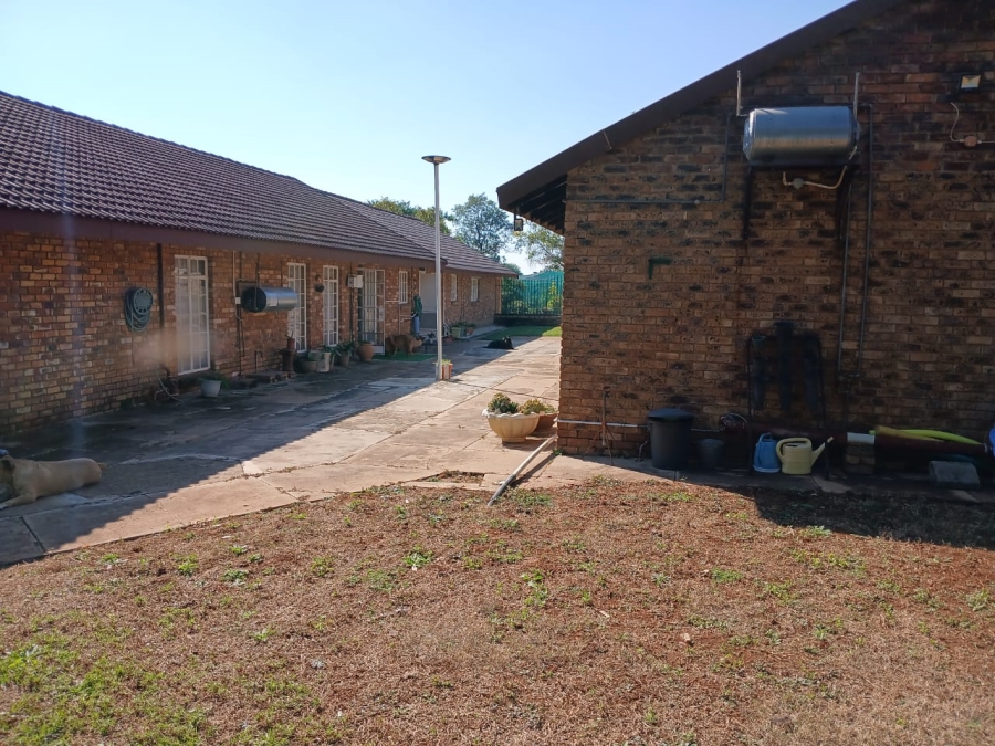 10 Bedroom Property for Sale in Bultfontein A H Gauteng