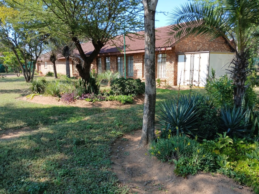 10 Bedroom Property for Sale in Bultfontein A H Gauteng
