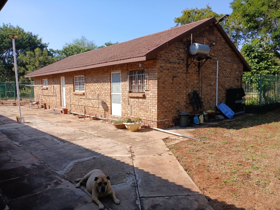 10 Bedroom Property for Sale in Bultfontein A H Gauteng
