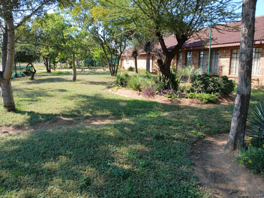 10 Bedroom Property for Sale in Bultfontein A H Gauteng
