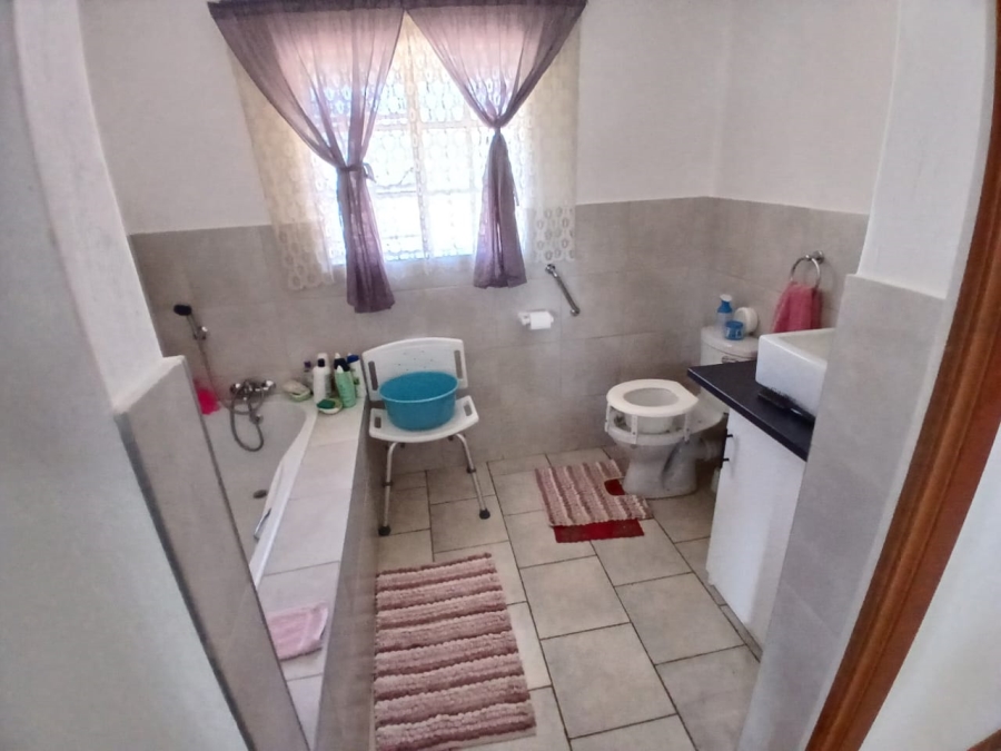 10 Bedroom Property for Sale in Bultfontein A H Gauteng