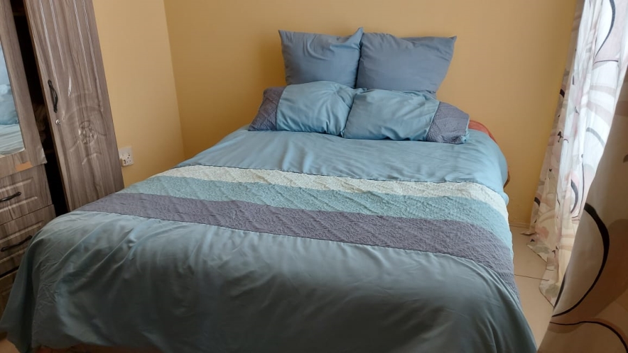 2 Bedroom Property for Sale in Crystal Park Gauteng
