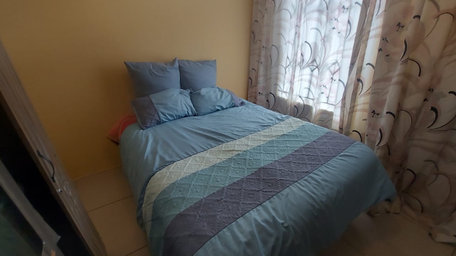 2 Bedroom Property for Sale in Crystal Park Gauteng