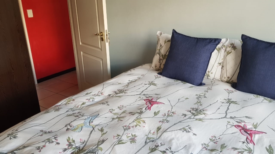 2 Bedroom Property for Sale in Greenstone Hill Gauteng