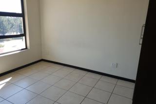 2 Bedroom Property for Sale in Greenstone Hill Gauteng