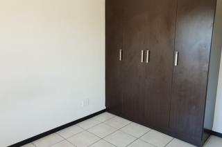 2 Bedroom Property for Sale in Greenstone Hill Gauteng