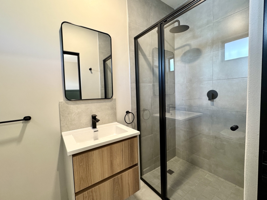 To Let 1 Bedroom Property for Rent in Bryanston Gauteng