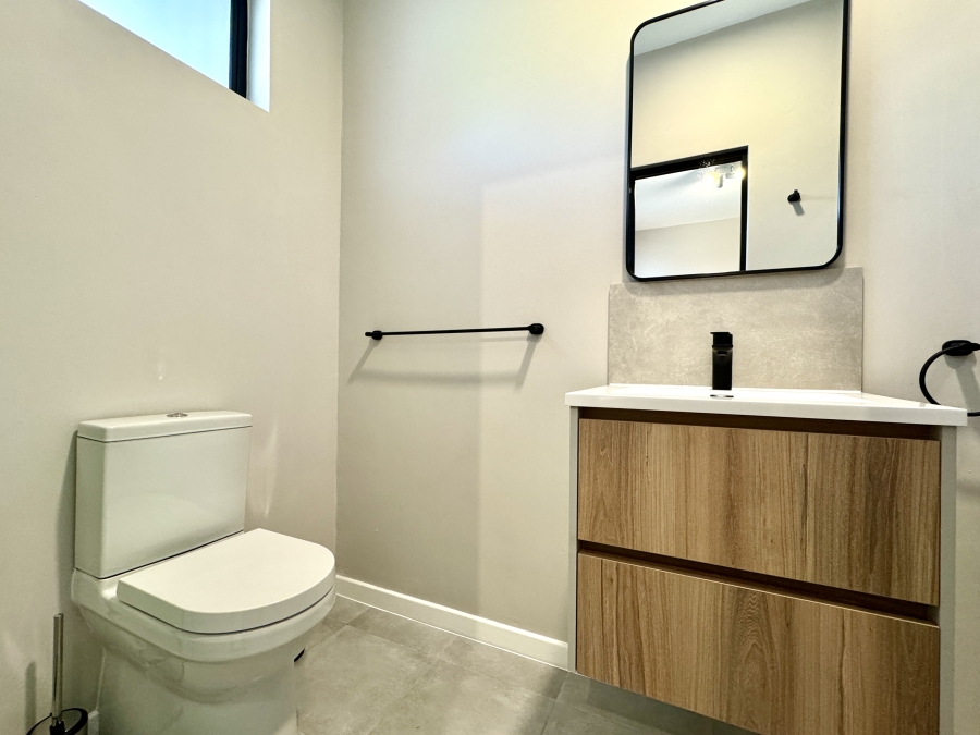 To Let 1 Bedroom Property for Rent in Bryanston Gauteng