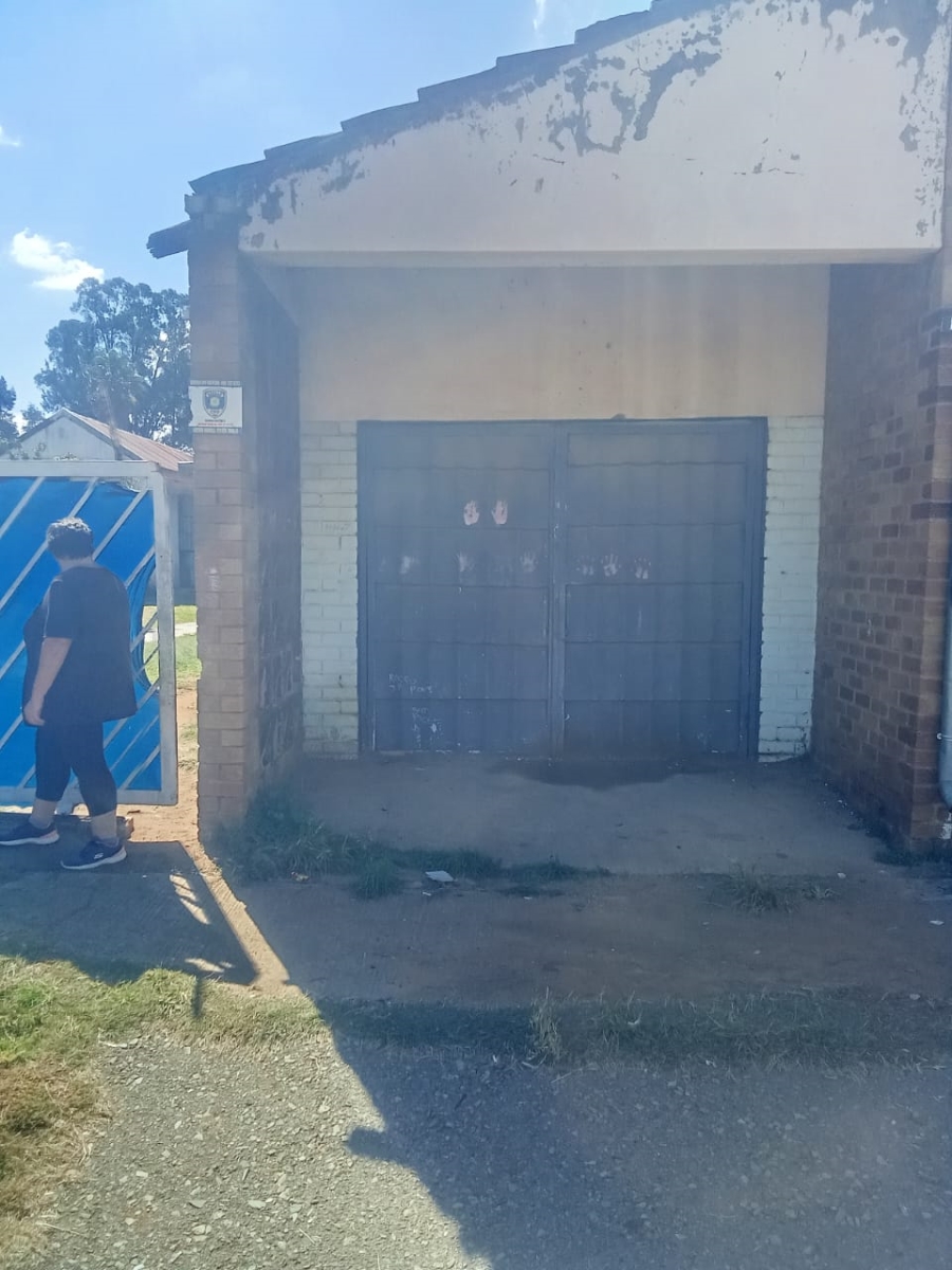 3 Bedroom Property for Sale in East Geduld Gauteng