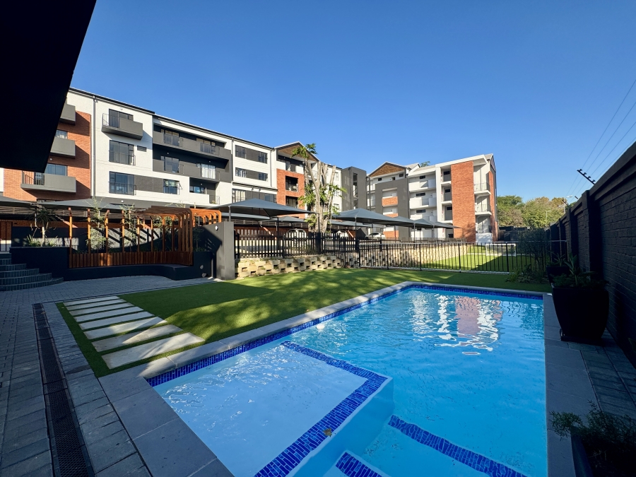 1 Bedroom Property for Sale in Bryanston Gauteng