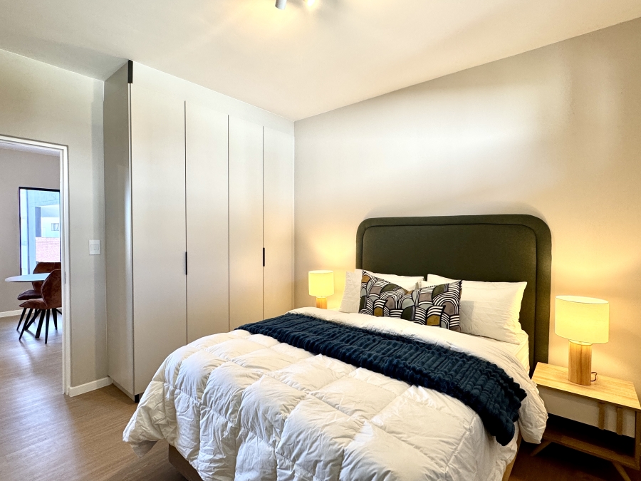 1 Bedroom Property for Sale in Bryanston Gauteng