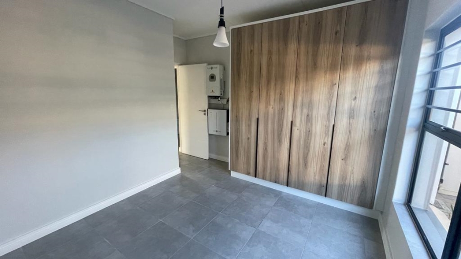 To Let 3 Bedroom Property for Rent in Waterfall Gauteng