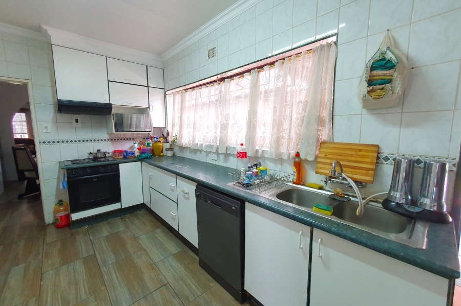 3 Bedroom Property for Sale in Sonland Park Gauteng