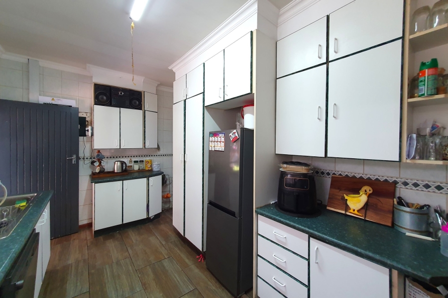 3 Bedroom Property for Sale in Sonland Park Gauteng