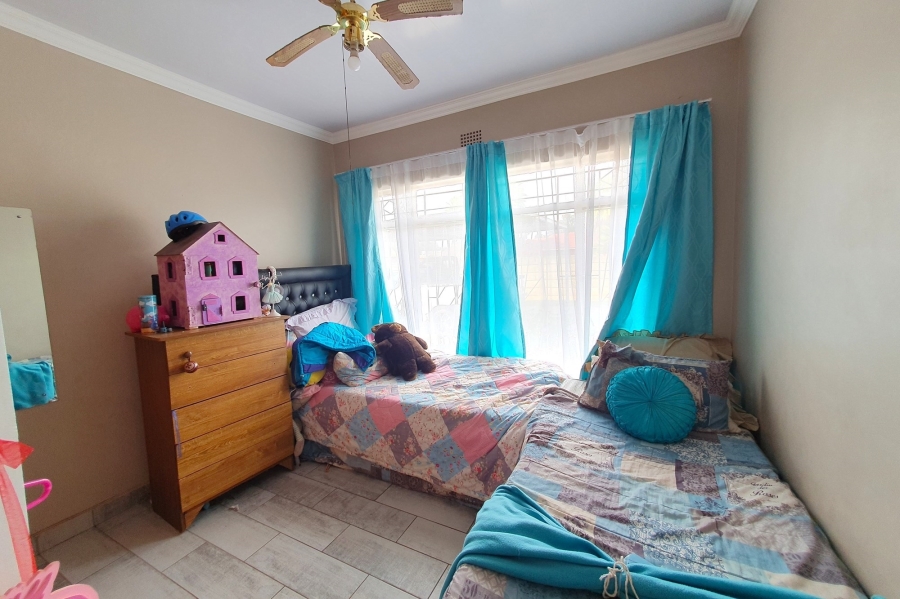 3 Bedroom Property for Sale in Sonland Park Gauteng
