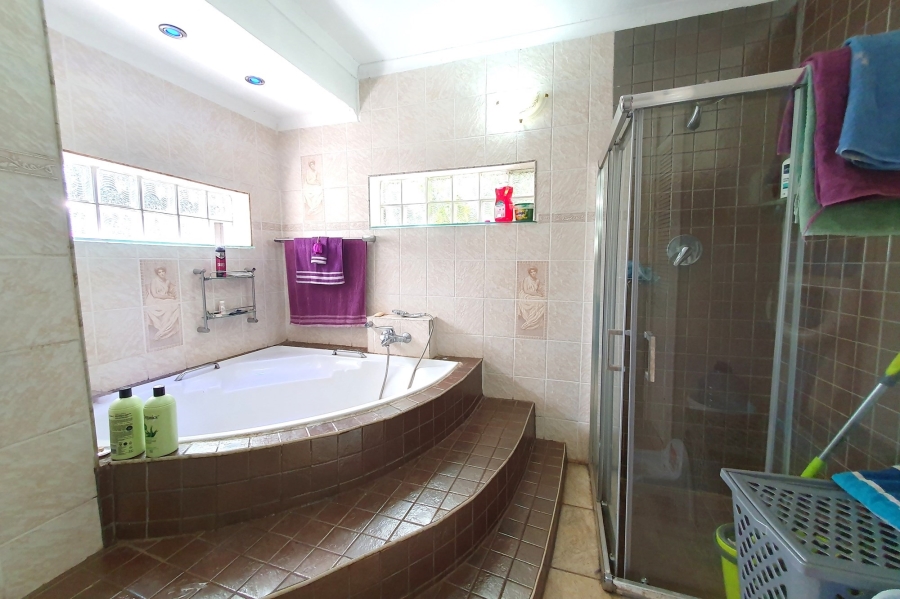 3 Bedroom Property for Sale in Sonland Park Gauteng
