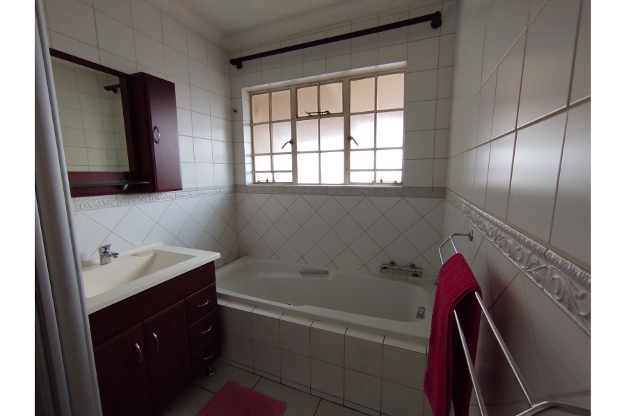 3 Bedroom Property for Sale in The Hill Gauteng