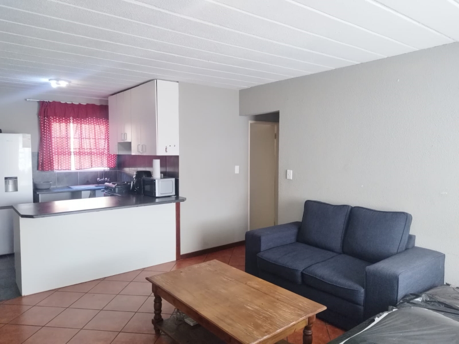 2 Bedroom Property for Sale in Vorna Valley Gauteng
