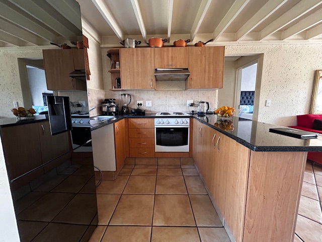 1 Bedroom Property for Sale in Paulshof Gauteng