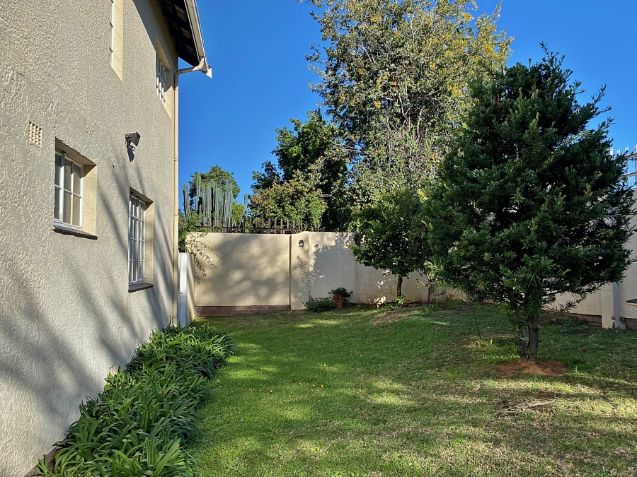 To Let 2 Bedroom Property for Rent in Wendywood Gauteng
