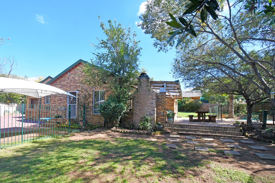 4 Bedroom Property for Sale in Jukskei Park Gauteng