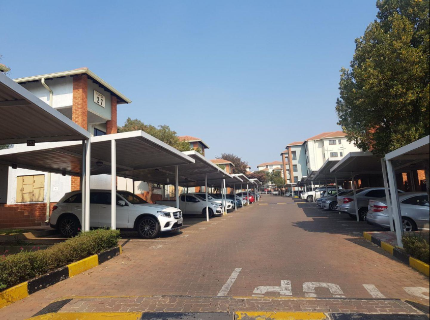 To Let 2 Bedroom Property for Rent in Greenstone Hill Gauteng