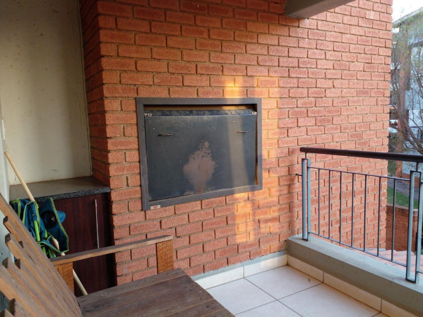 To Let 2 Bedroom Property for Rent in Greenstone Hill Gauteng