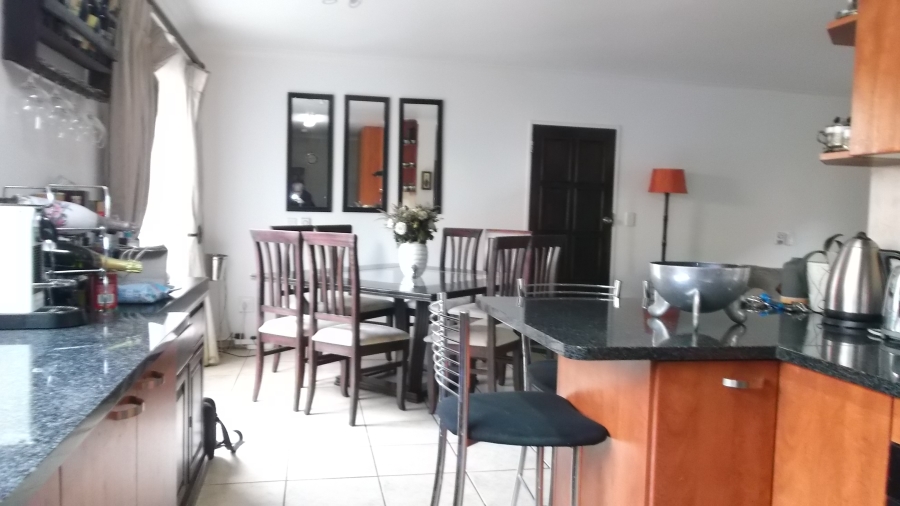 4 Bedroom Property for Sale in Willowbrook Gauteng