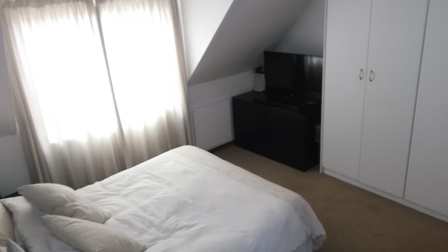 4 Bedroom Property for Sale in Willowbrook Gauteng