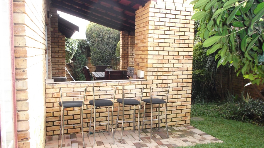 4 Bedroom Property for Sale in Willowbrook Gauteng
