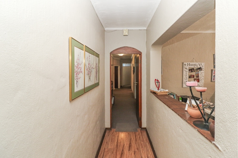 4 Bedroom Property for Sale in Selcourt Gauteng