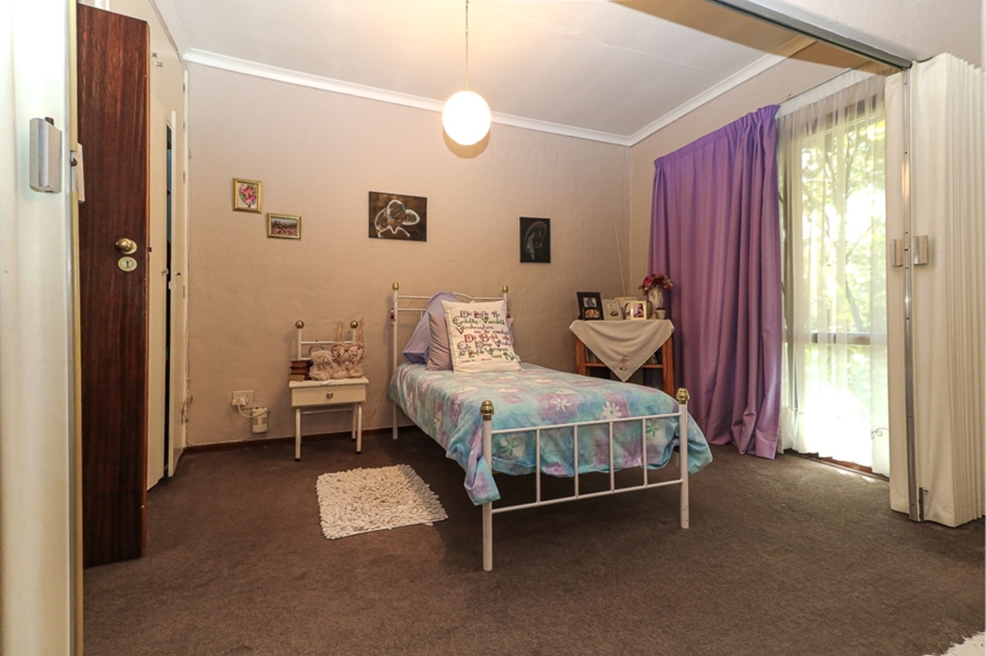 4 Bedroom Property for Sale in Selcourt Gauteng