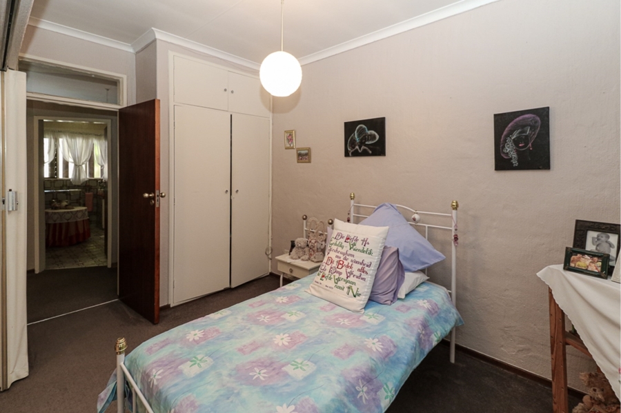4 Bedroom Property for Sale in Selcourt Gauteng
