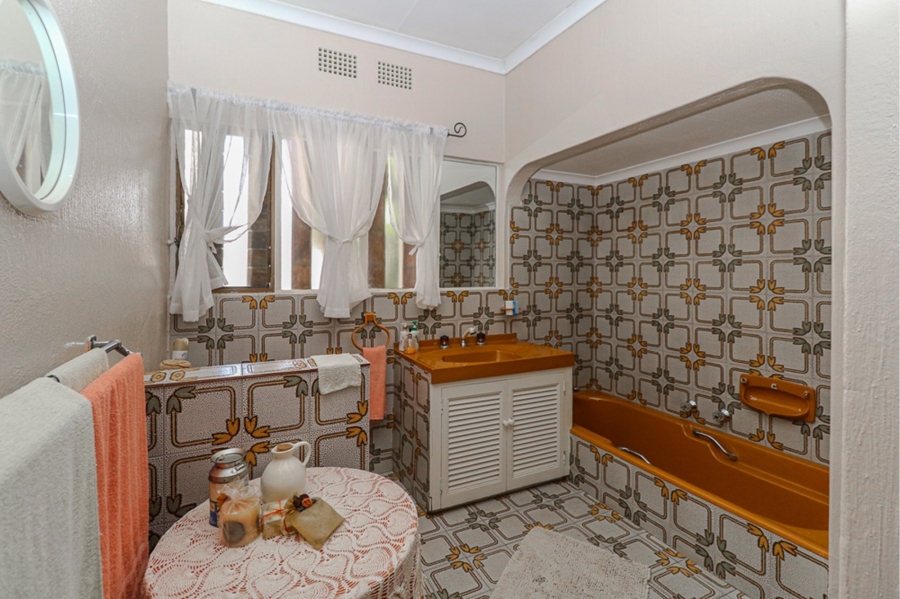 4 Bedroom Property for Sale in Selcourt Gauteng