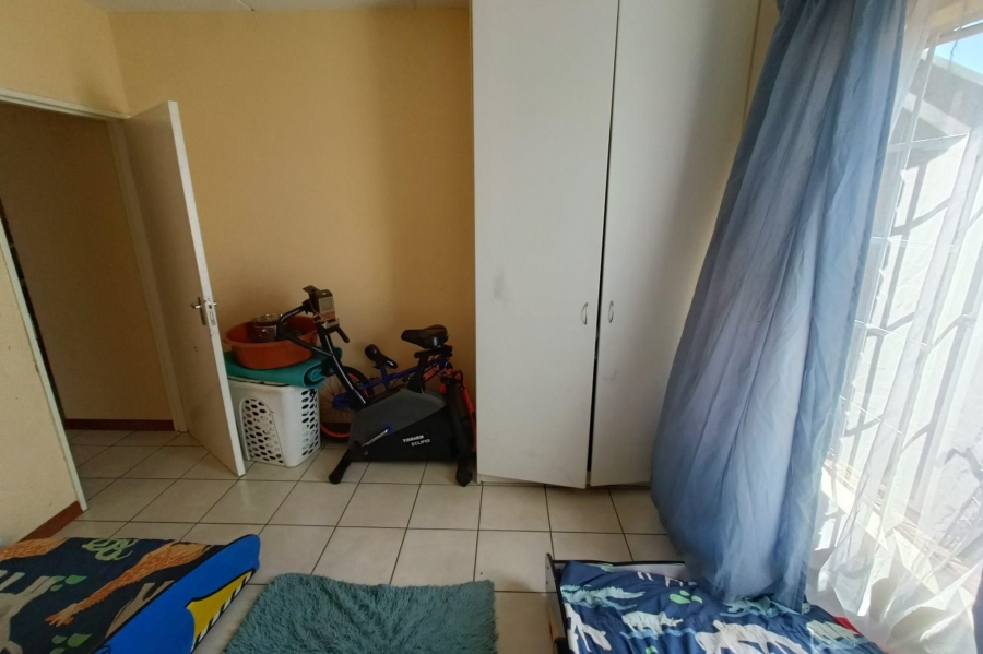 To Let 3 Bedroom Property for Rent in Erand Gardens Gauteng
