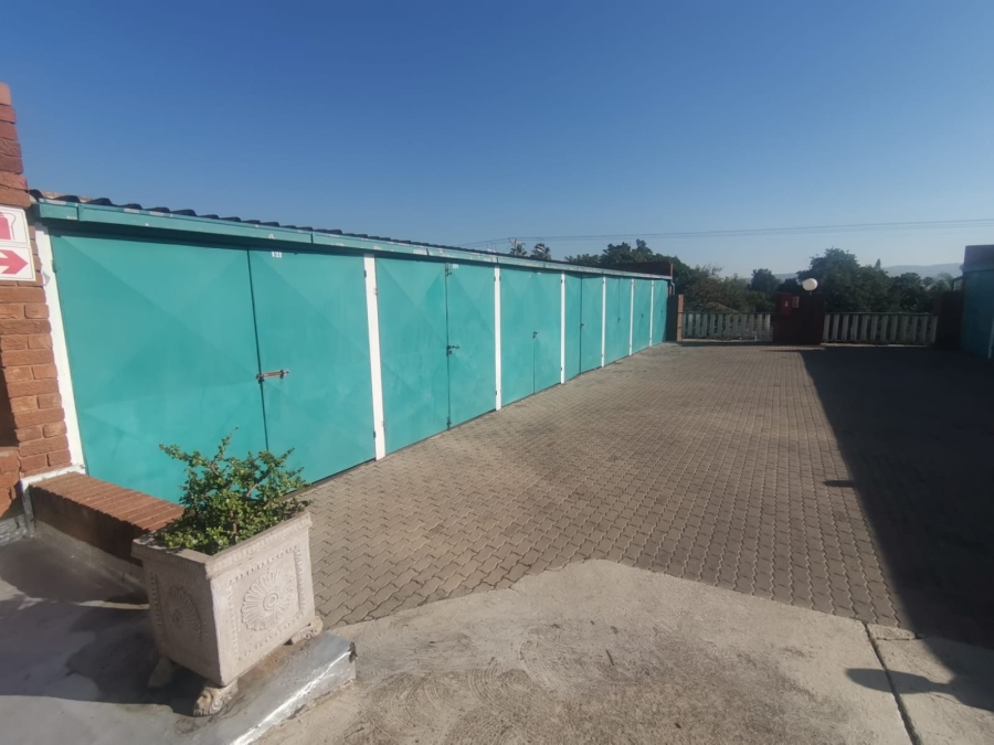 2 Bedroom Property for Sale in Gezina Gauteng