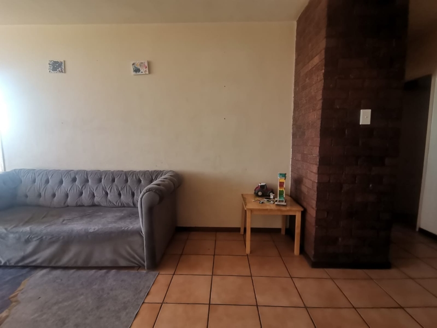 2 Bedroom Property for Sale in Gezina Gauteng
