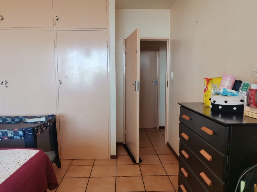 2 Bedroom Property for Sale in Gezina Gauteng