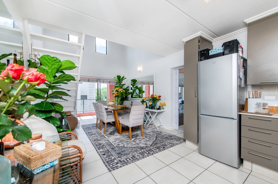 1 Bedroom Property for Sale in Lonehill Gauteng