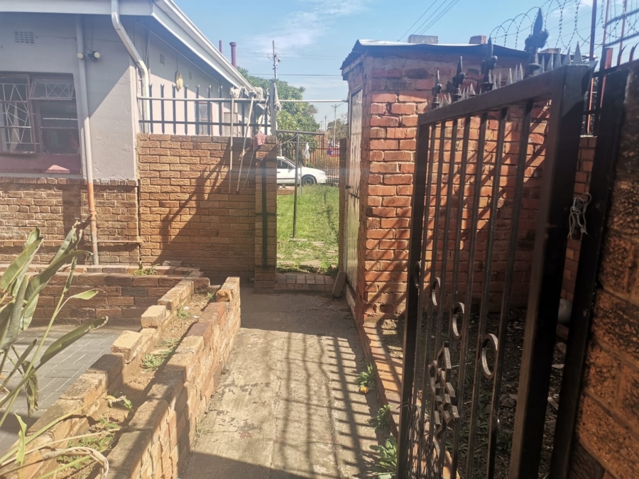 5 Bedroom Property for Sale in Pretoria West Gauteng