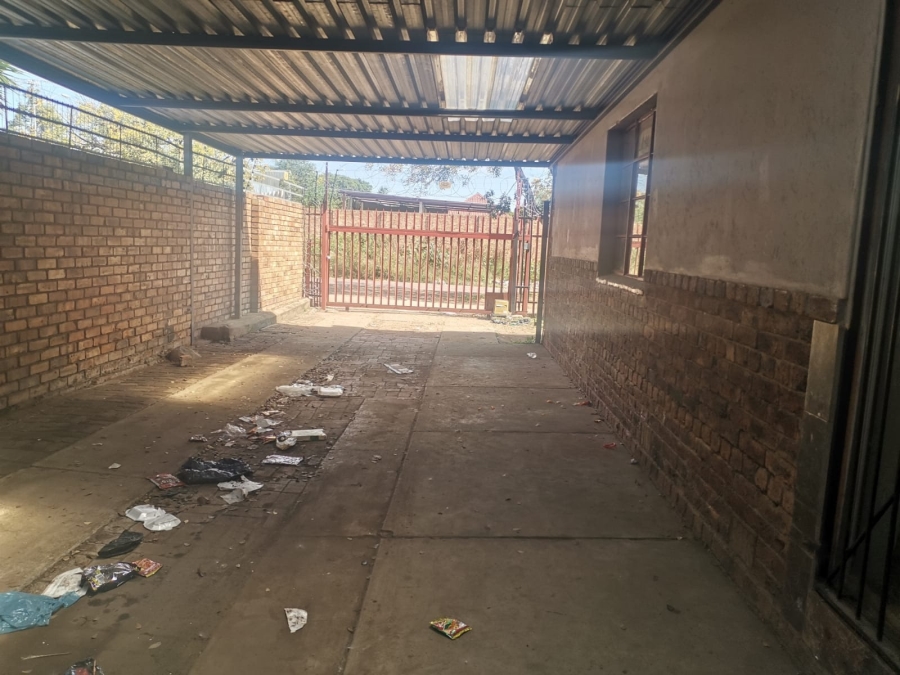 5 Bedroom Property for Sale in Pretoria West Gauteng