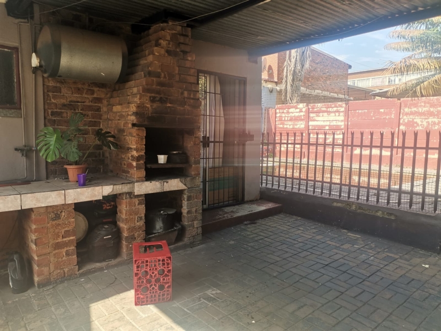 5 Bedroom Property for Sale in Pretoria West Gauteng