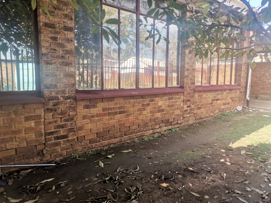 5 Bedroom Property for Sale in Pretoria West Gauteng