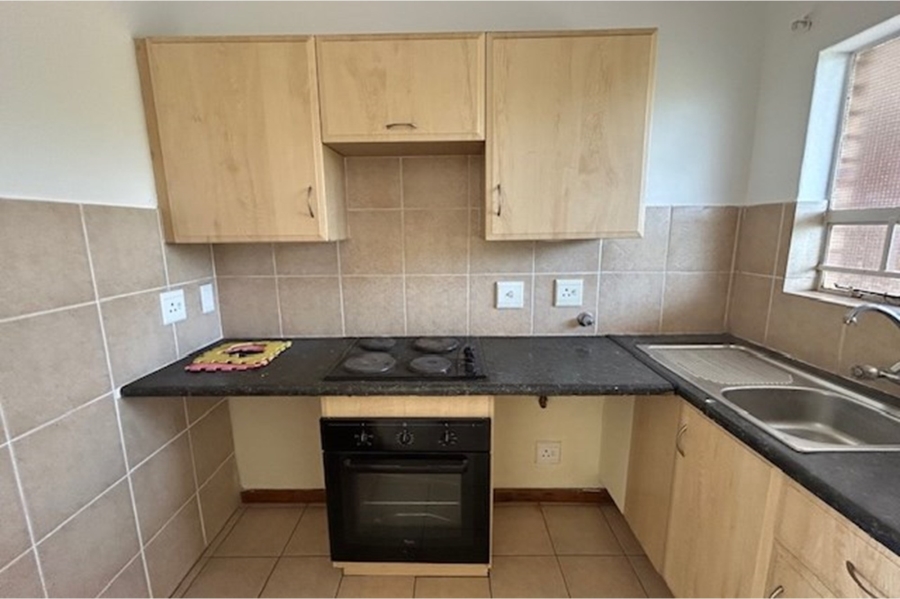 1 Bedroom Property for Sale in Karenpark Gauteng
