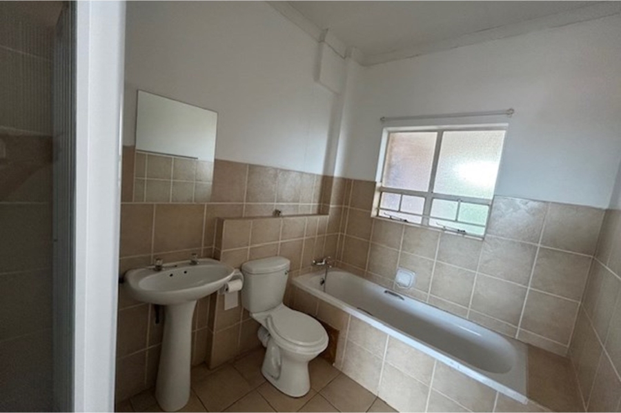 1 Bedroom Property for Sale in Karenpark Gauteng