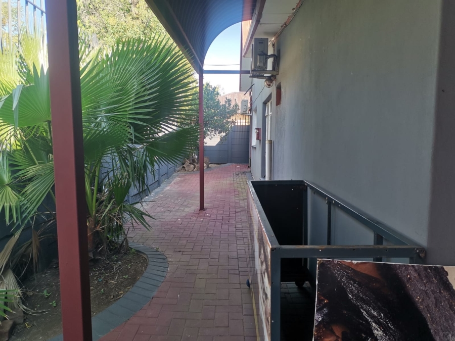 5 Bedroom Property for Sale in Pretoria West Gauteng