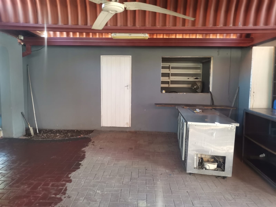 5 Bedroom Property for Sale in Pretoria West Gauteng