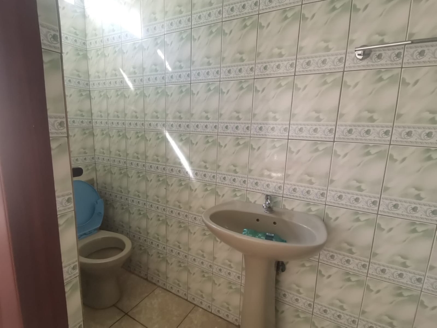 5 Bedroom Property for Sale in Pretoria West Gauteng