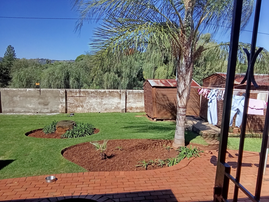 4 Bedroom Property for Sale in Weltevreden Park Gauteng
